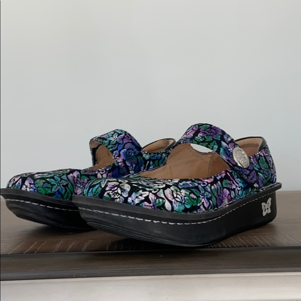 Algeria Mary Jane shoes. Size EU 36 US 6/6.5